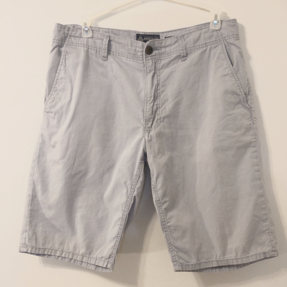 American Rag Shorts - Picture 1 of 7